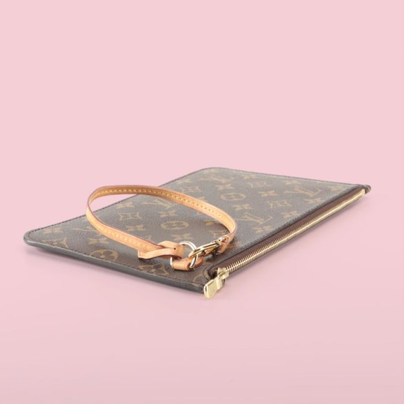 Louis Vuitton Neverfull Pochette MM in Monogram Canvas - Picture 3 of 12